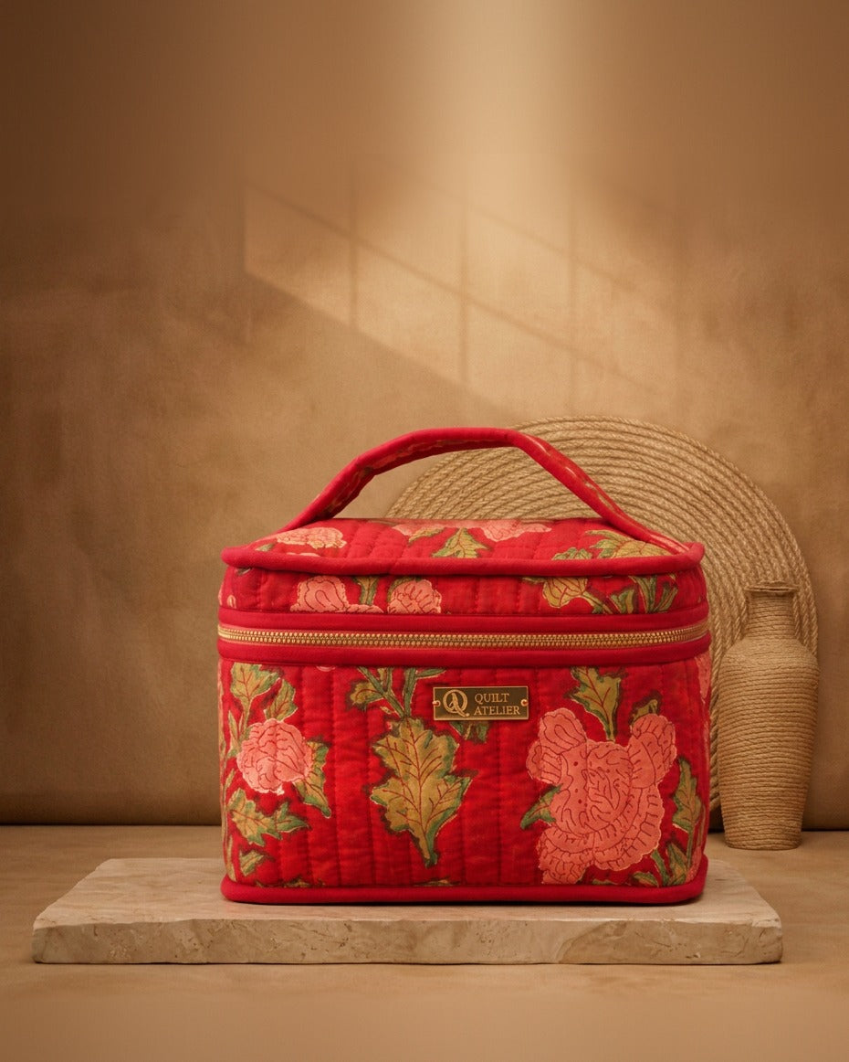 Gulabi Rani Makeup Vanity Box — studio photo